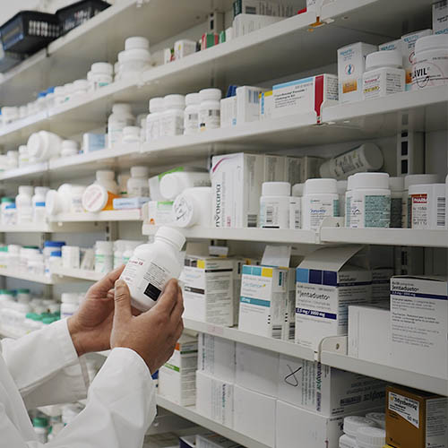 services pharmacie classique médicament pharmacie du Centre à Limay