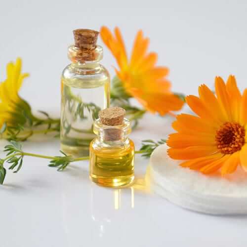  huile essentielle univers BIO pharmacie du Centre